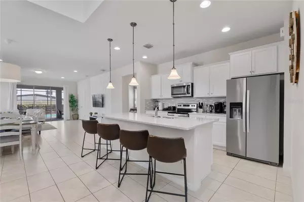 Kissimmee, FL 34747,2467 DUBAI ST