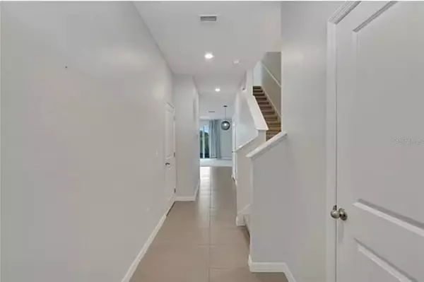 Riverview, FL 33578,8625 FALLING BLUE PL