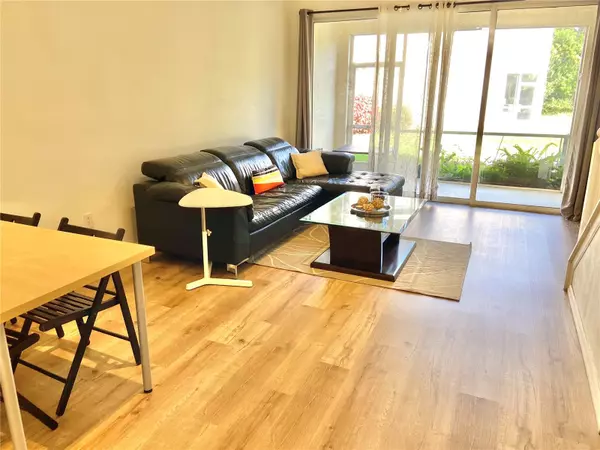 Tampa, FL 33625,10035 TRANQUILITY WAY #10035