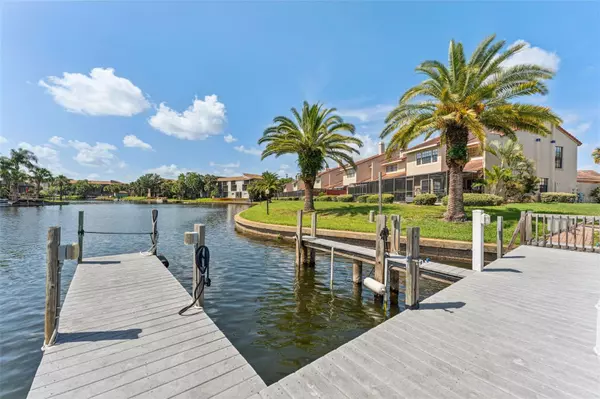 Tampa, FL 33615,10418 SAINT TROPEZ PL #10418
