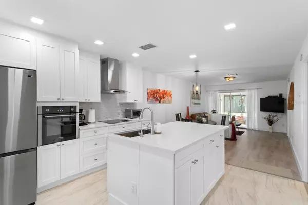 Clearwater, FL 33761,2460 NORTHSIDE DR #1406