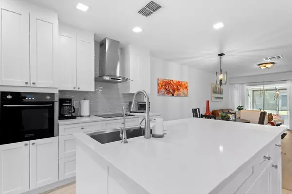 Clearwater, FL 33761,2460 NORTHSIDE DR #1406