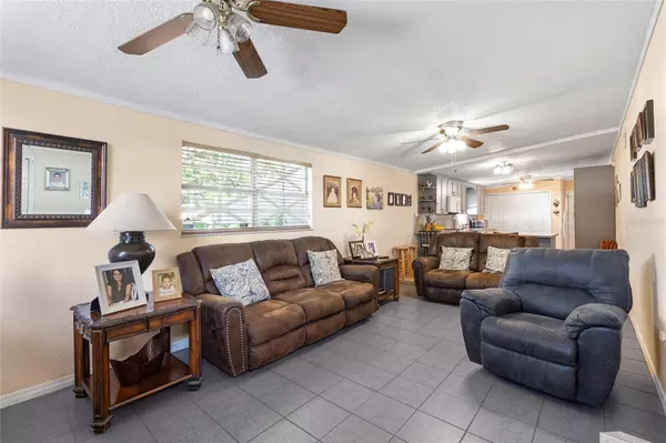 Tampa, FL 33614,4417 W PARIS ST