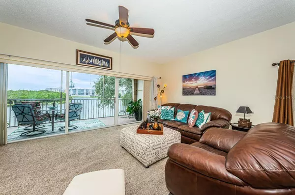 St Petersburg, FL 33708,6363 99TH WAY N #12I