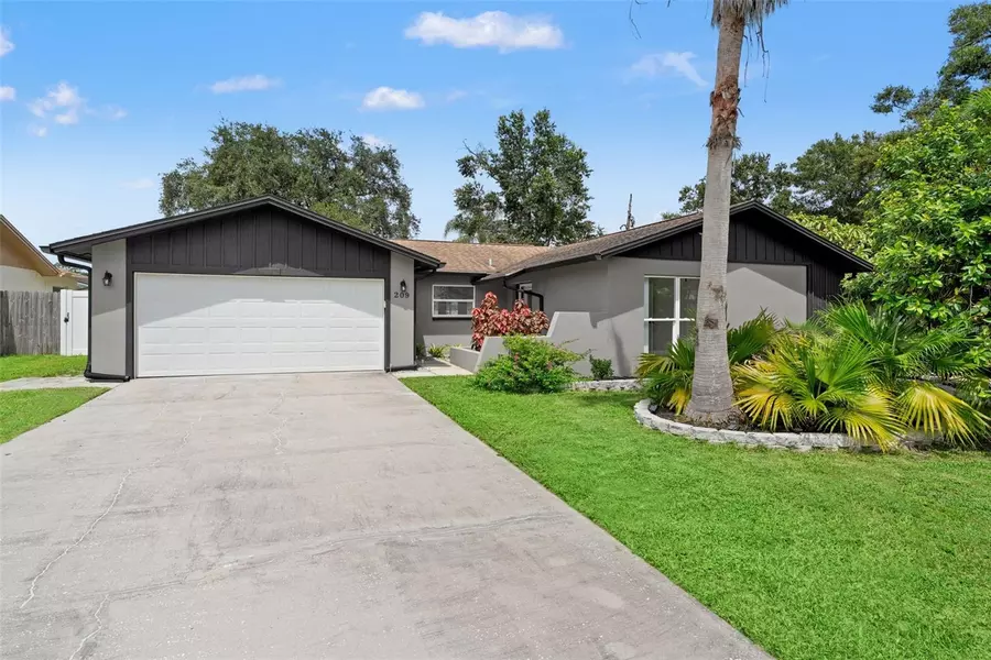 209 LOTUS DR, Safety Harbor, FL 34695