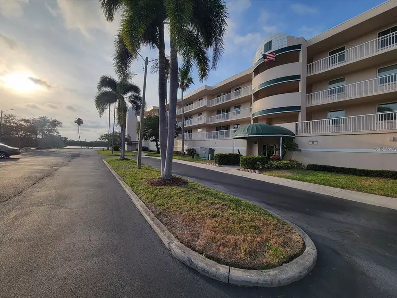 6315 SHORELINE DR #3107, St Petersburg, FL 33708