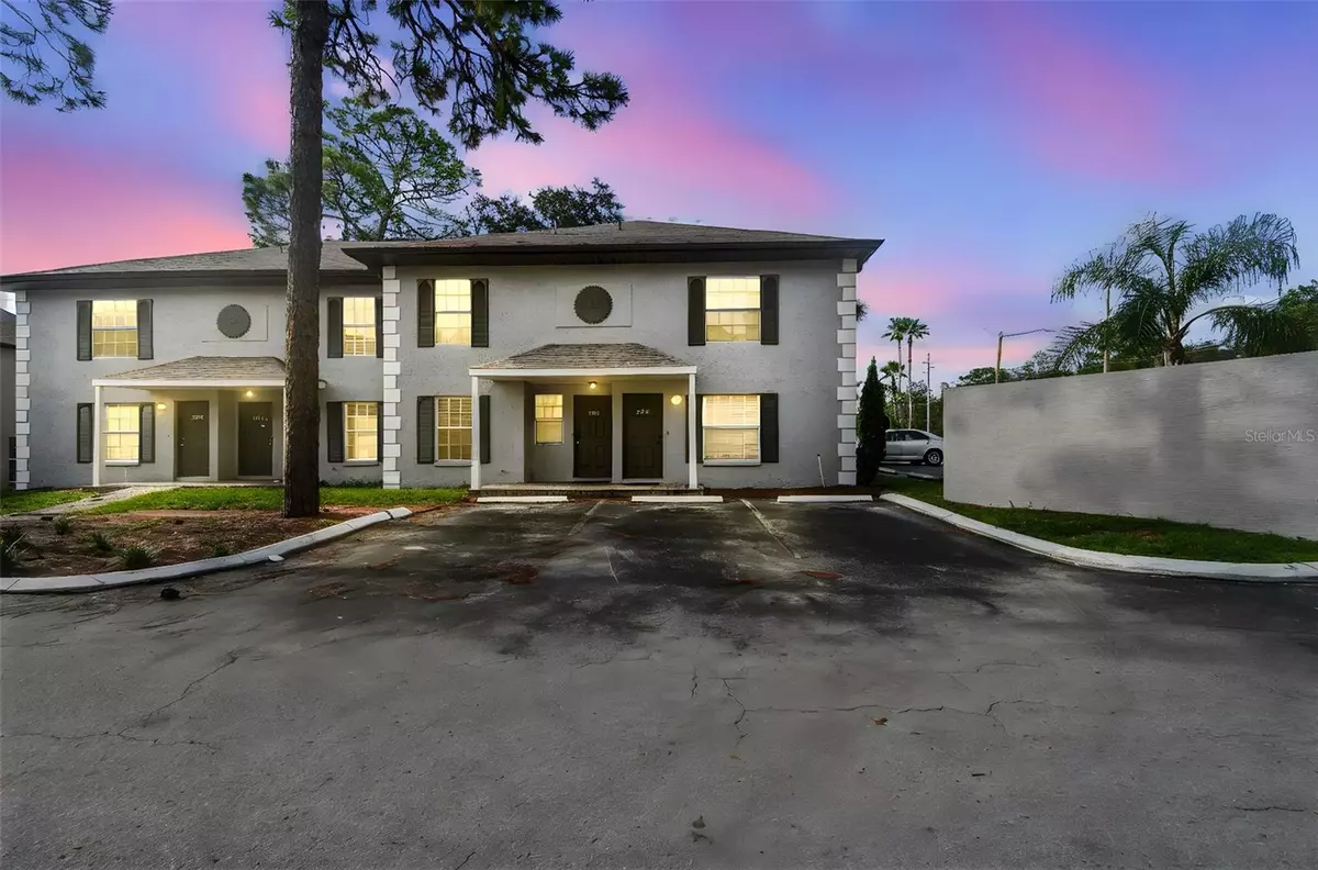 Tampa, FL 33617,5238 SUNRIDGE PALMS DR