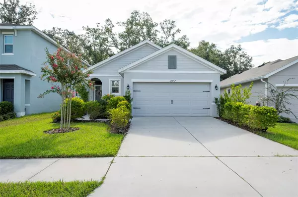 32857 BROOKS HAWK LN,  Wesley Chapel,  FL 33543
