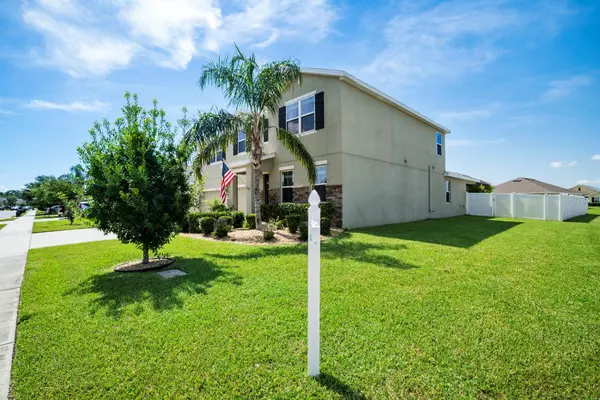 Bradenton, FL 34212,15206 TRINITY FALL WAY