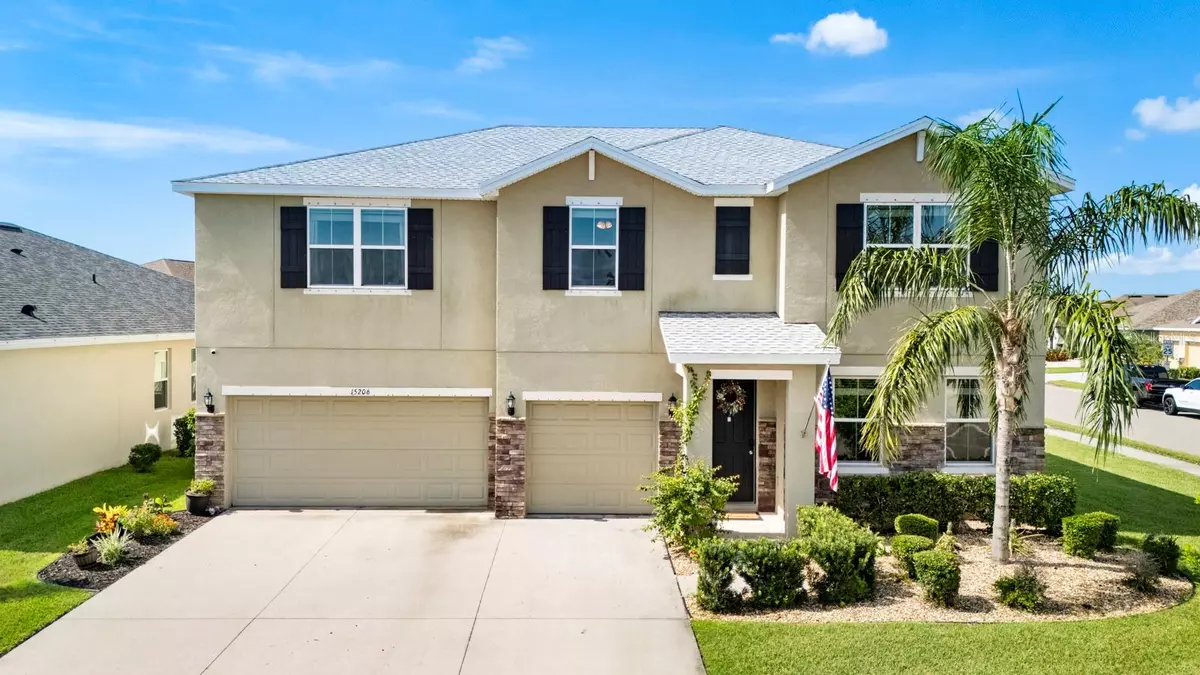 Bradenton, FL 34212,15206 TRINITY FALL WAY
