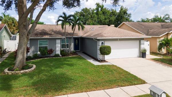 8309 WRENS WAY,  Largo,  FL 33773