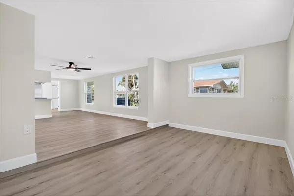 Englewood, FL 34223,420 PALM CREEK DR