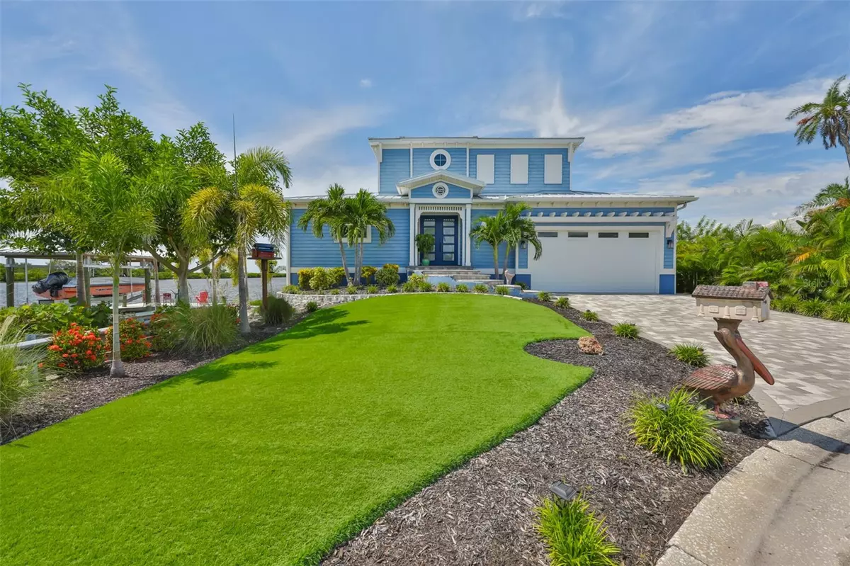 Apollo Beach, FL 33572,937 BIRDIE WAY