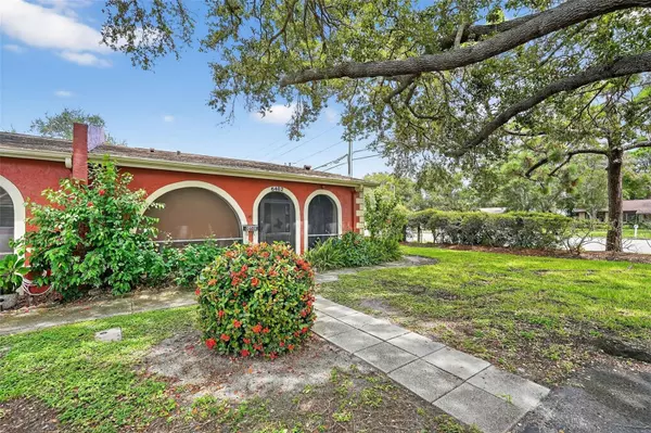 Pinellas Park, FL 33781,6482 71ST ST N