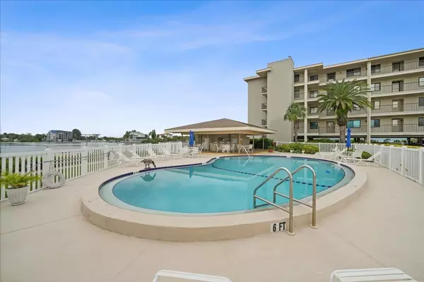 8251 BRENT ST #918, Port Richey, FL 34668