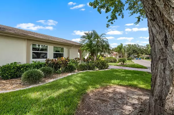 Sun City Center, FL 33573,2109 HARLESTON PL #2109