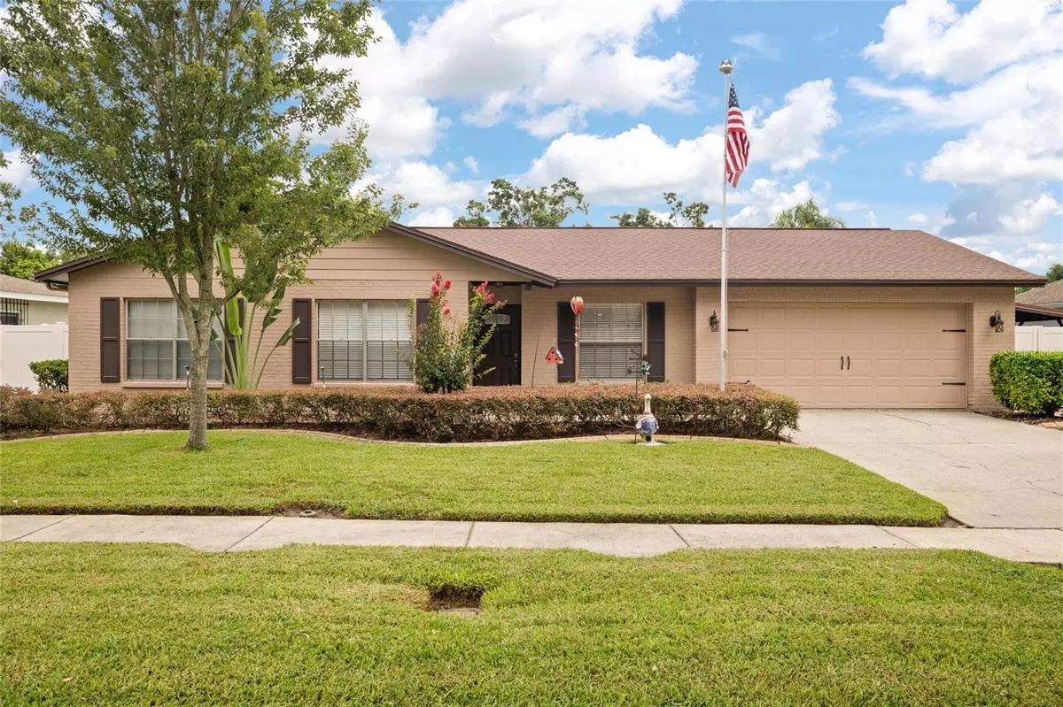 Tampa, FL 33618,13211 MORAN DR