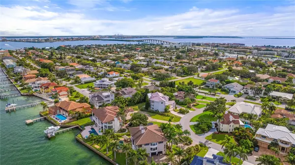 St Petersburg, FL 33715,608 COLUMBUS DR