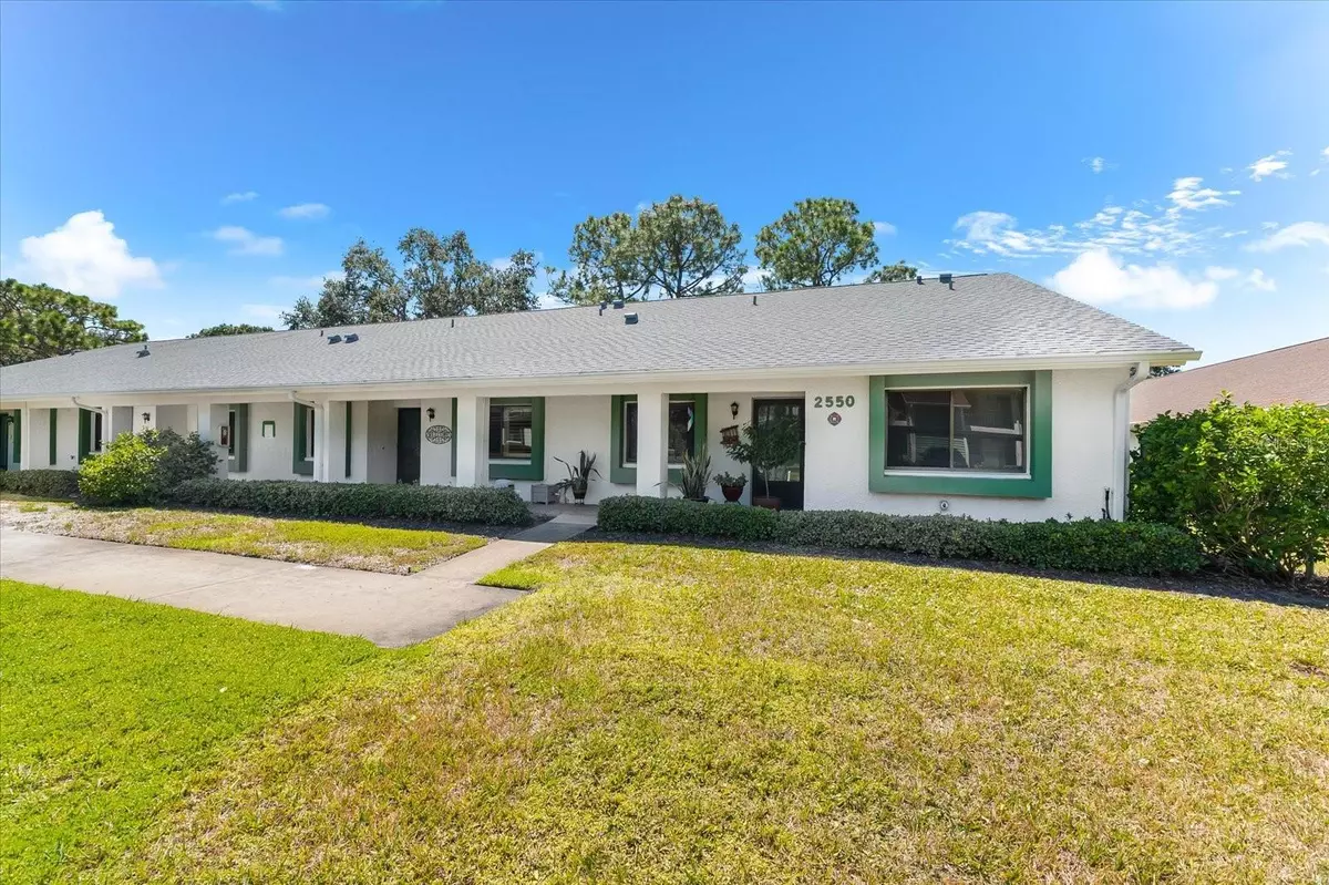 Clearwater, FL 33763,2550 ROYAL PINES CIR #12-C
