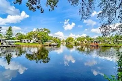 Tampa, FL 33615,9205 TUDOR DR #C209