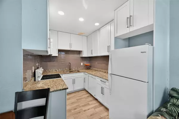 Kenneth City, FL 33709,4001 58TH ST N #14