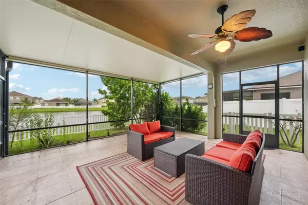 Ruskin, FL 33570,1412 OAK POND ST
