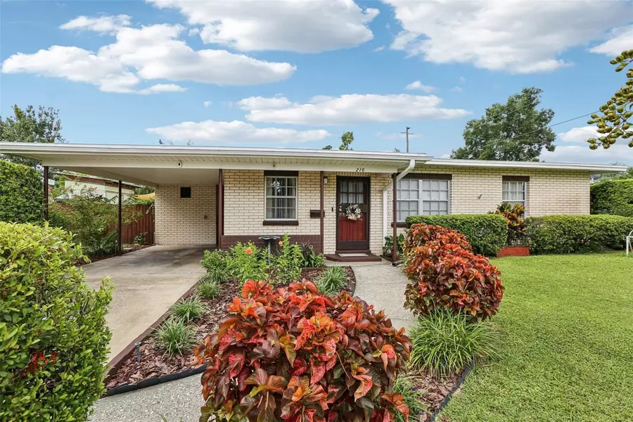 210 W 101ST AVE, Tampa, FL 33612