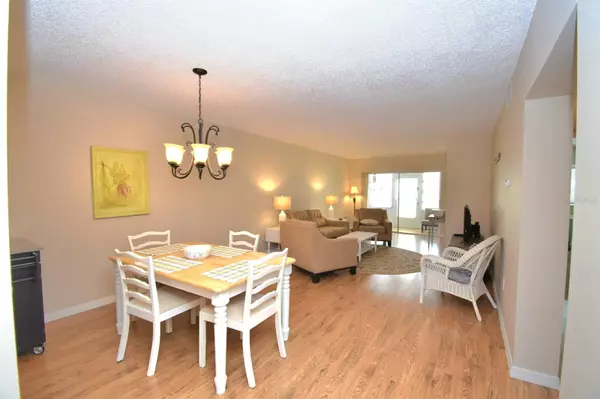 Dunedin, FL 34698,952 VIRGINIA ST #108