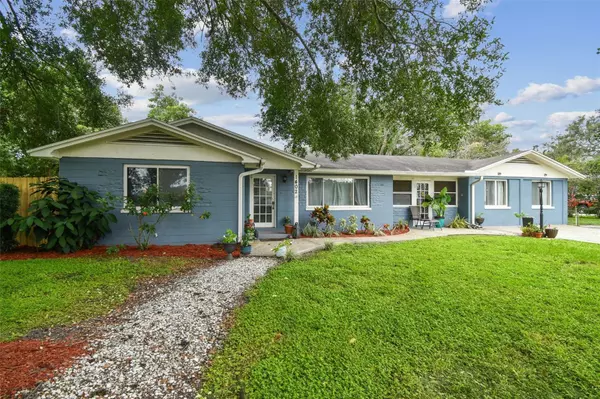 Tampa, FL 33612,1402 W BOGIE DR