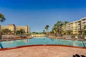 St Petersburg, FL 33708,4650 COVE CIR #510