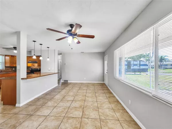 St Petersburg, FL 33709,Address not disclosed