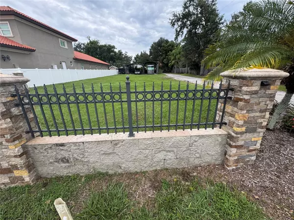 Tampa, FL 33618,2065 W BEARSS AVE