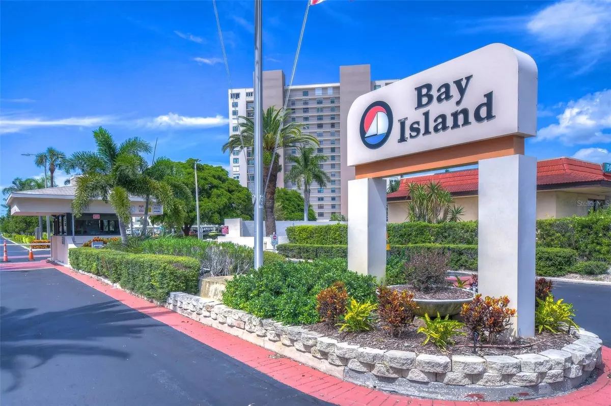 South Pasadena, FL 33707,7400 SUN ISLAND DR S #608