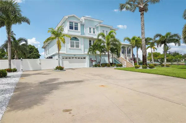 Ruskin, FL 33570,829 BLUE HERON BLVD