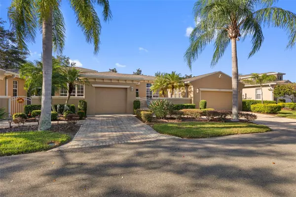 Sun City Center, FL 33573,2404 KENSINGTON GREENS DR