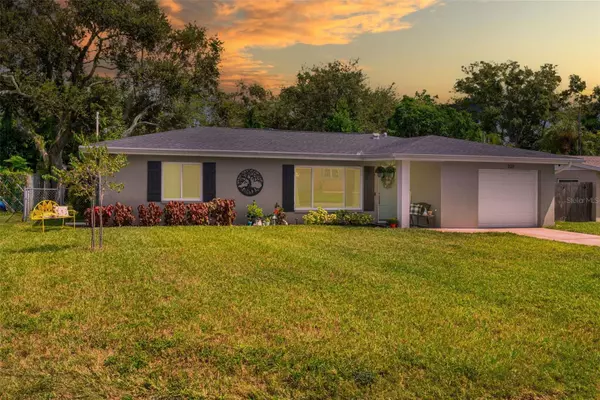 237 MINEOLA DR E, Belleair Bluffs, FL 33770