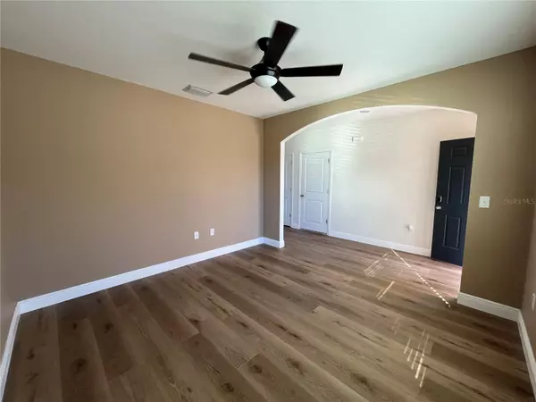 Gibsonton, FL 33534,8212 BILSTON VILLAGE LN