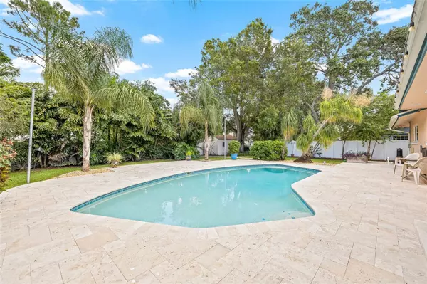 Palm Harbor, FL 34683,129 CARLYLE DR