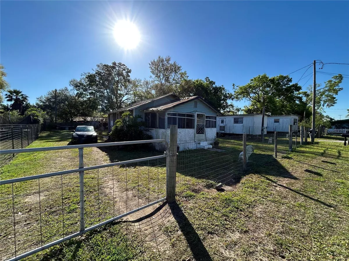 Dade City, FL 33523,14740 PORTER ST