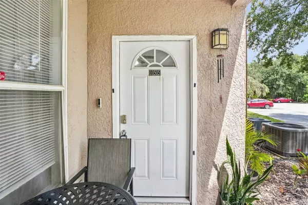 Tampa, FL 33647,10505 VILLA VIEW CIR