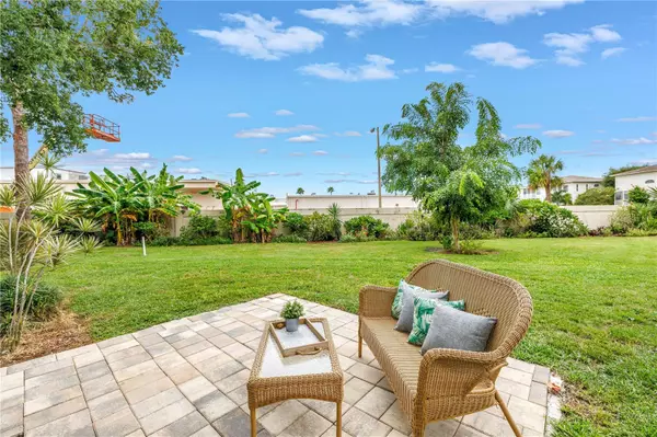 St Petersburg, FL 33709,5660 80TH ST N #D108
