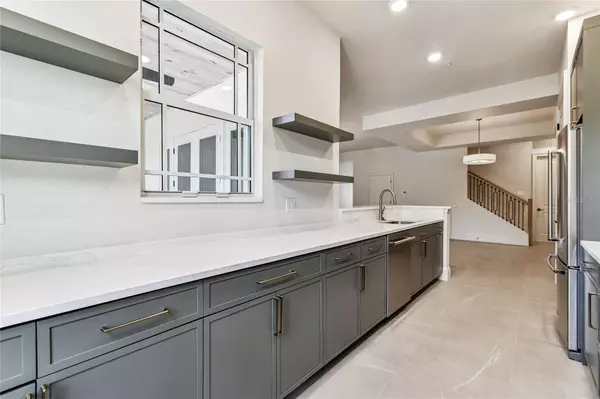 Lakewood Ranch, FL 34202,7804 HIDDEN CREEK LOOP #102