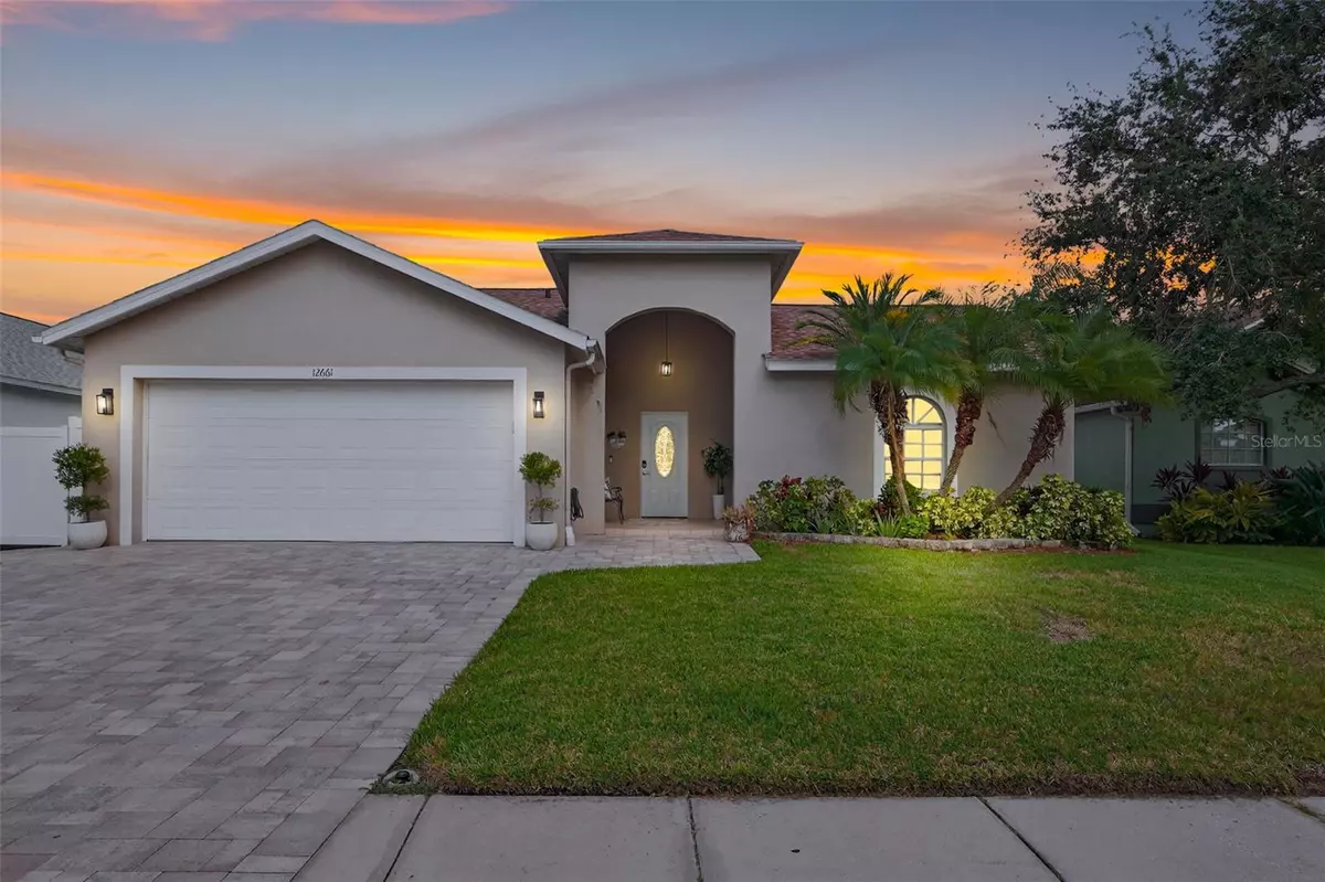 Largo, FL 33773,12661 PINEFOREST WAY E