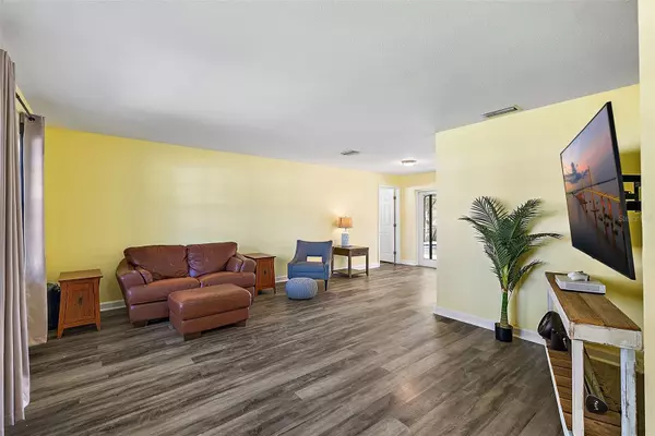 Largo, FL 33778,13119 111TH LN