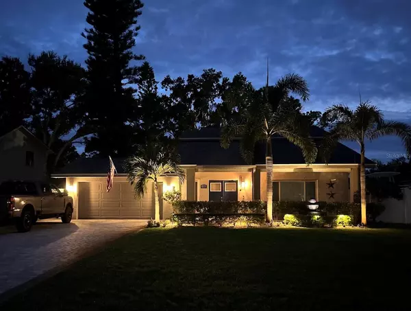 Clearwater, FL 33760,1920 LEVINE LN