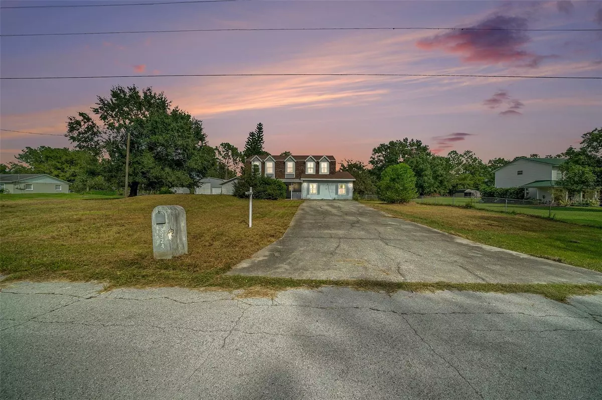 Wesley Chapel, FL 33543,3324 HAYSTACK RD