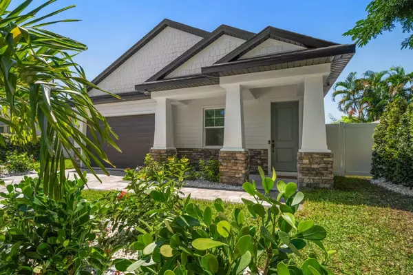Dunedin, FL 34698,456 CHICAGO AVE