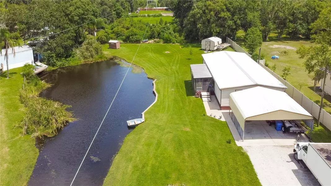 15615 WILLOWDALE RD, Tampa, FL 33625