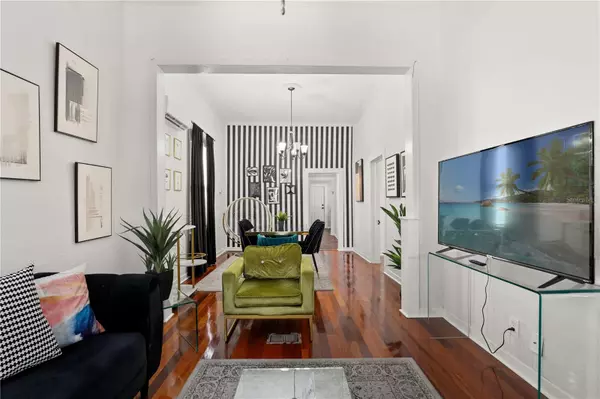 Tampa, FL 33605,2206 E 3RD AVE