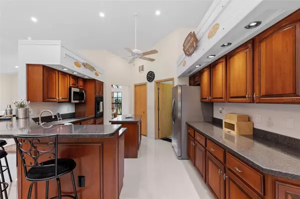 Spring Hill, FL 34607,6491 LAUREL OAK DR